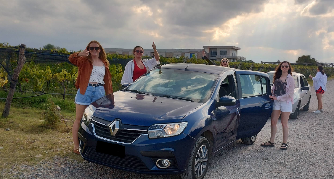 Vehiculo principal de transporte Mendoza Transfer Online MDZ